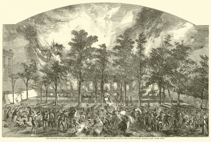 Os manifestantes que queimam o Asilo Órfão Colorido, esquina da Fifth Avenue com a Forty-Sixth Street, Nova York, julho de 1863 de American School