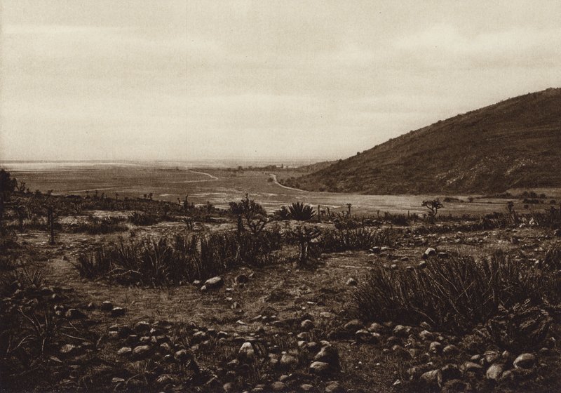 México: Perto do Lago Tetzcoco entre San Isabel Tola e Guadalupe (foto p/b) de Cecile Seler Sachs