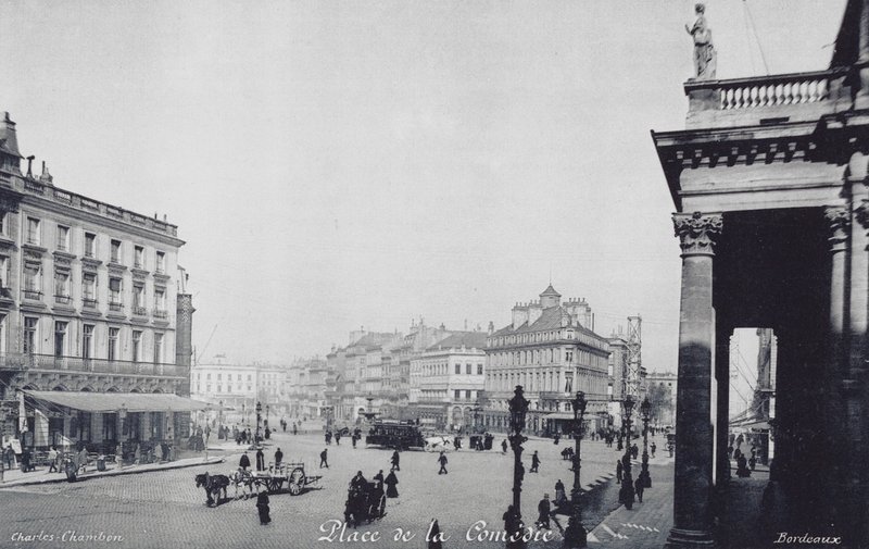 Bordéus: Place de la Comedie (fotografia a preto e branco) de Charles Chambon