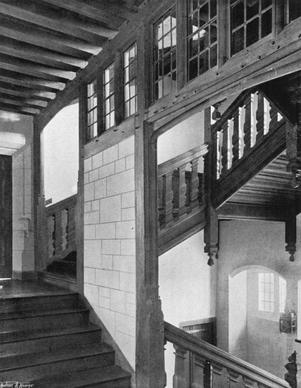 Uma escada superior de Charles Latham