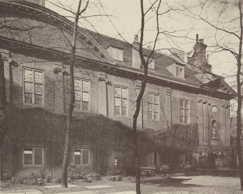 Hospital de Christs, frente sul de Charles Latham