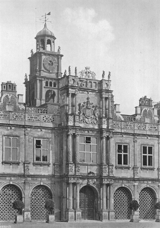 Torre do Relógio e Entrada Sul de Charles Latham