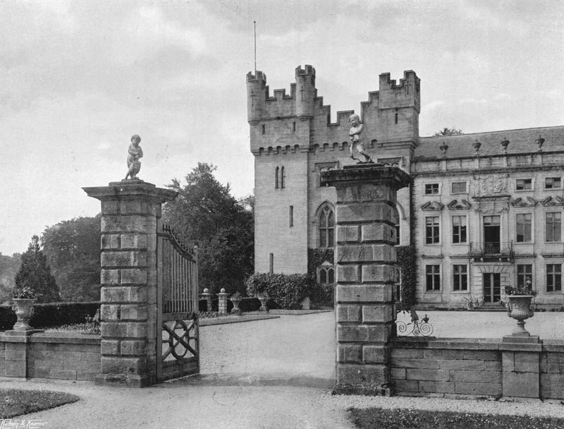 Entrada Leste de Charles Latham