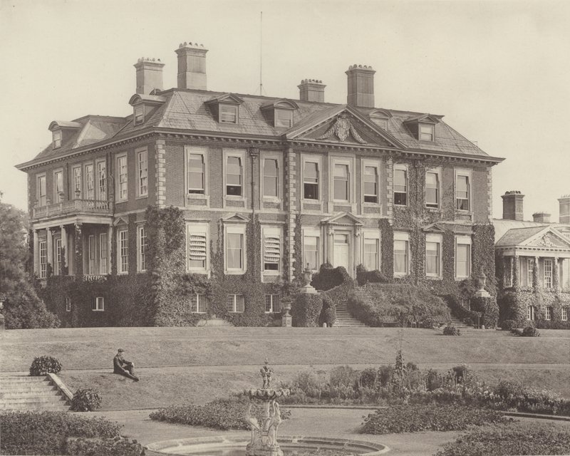 Melton Constable, Norfolk, o jardim da frente de Charles Latham