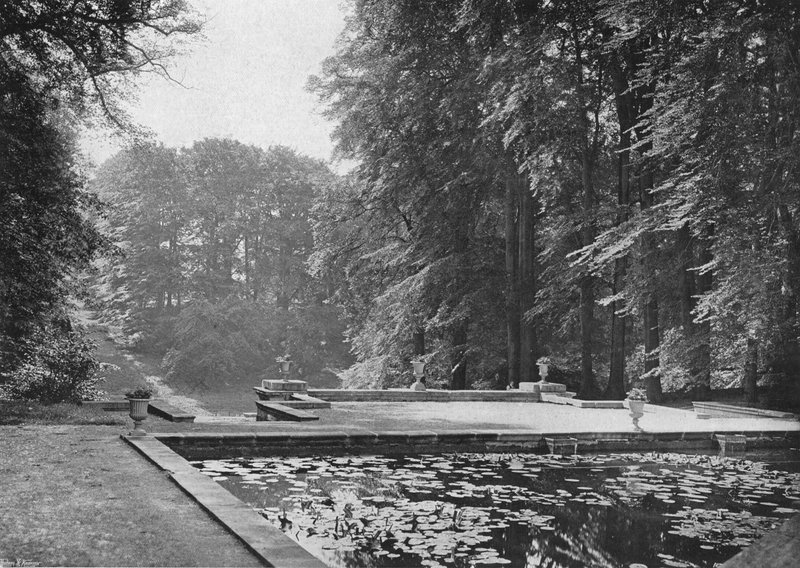 South Pond Terrace de Charles Latham
