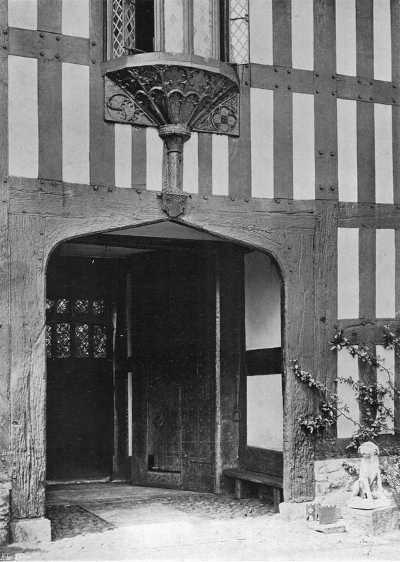 A antiga entrada de Charles Latham