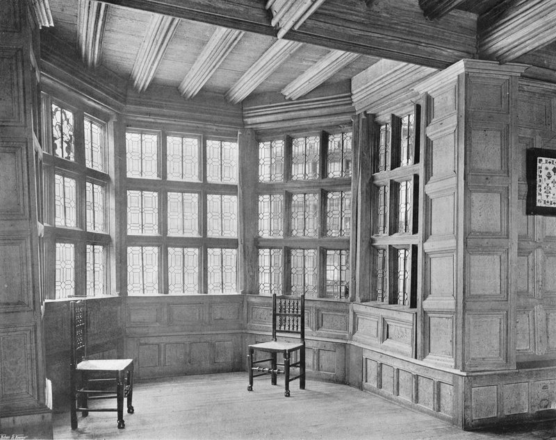 A janela de sacada na sala de desenho de Charles Latham