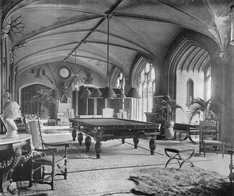 A Sala de Bilhar no Claustro de Charles Latham