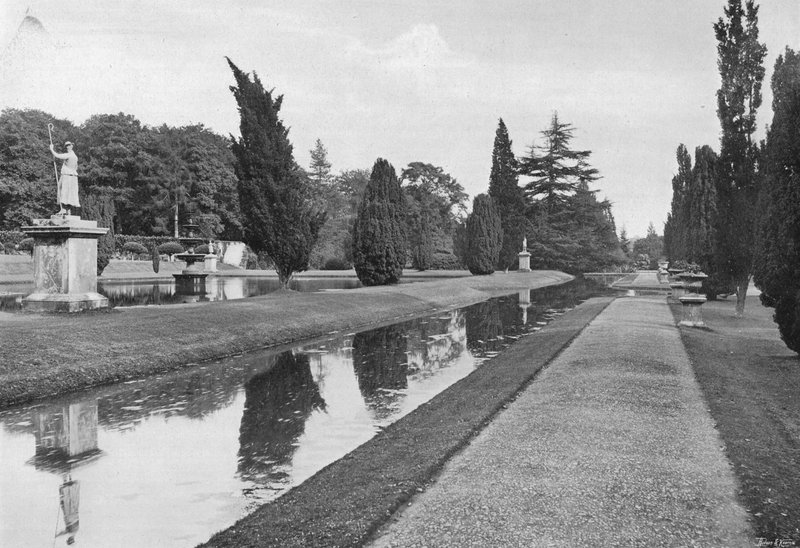 O canal de Charles Latham