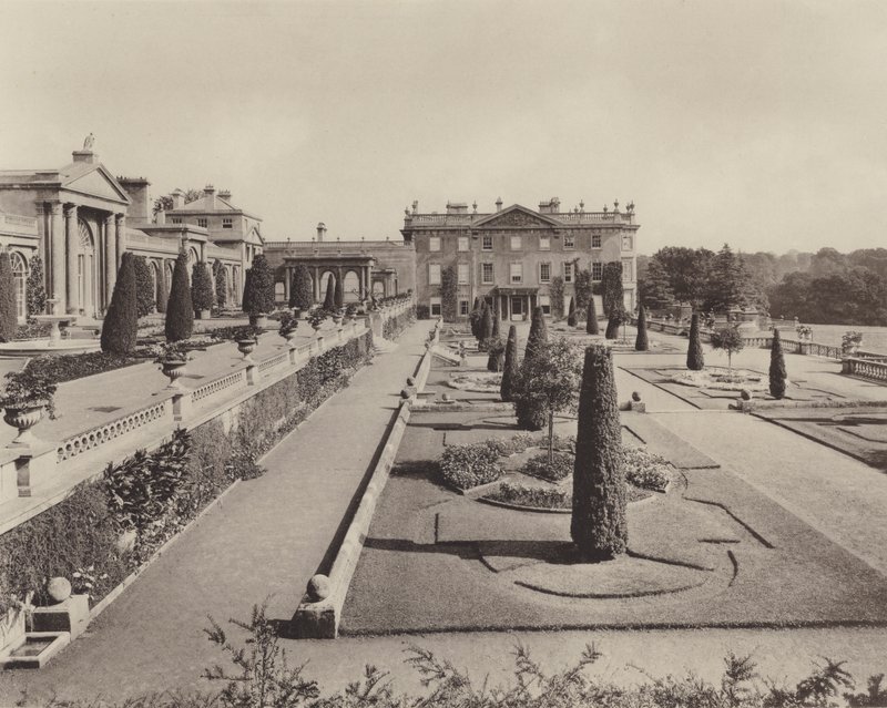 O jardim formal em Bowood, Wilts de Charles Latham