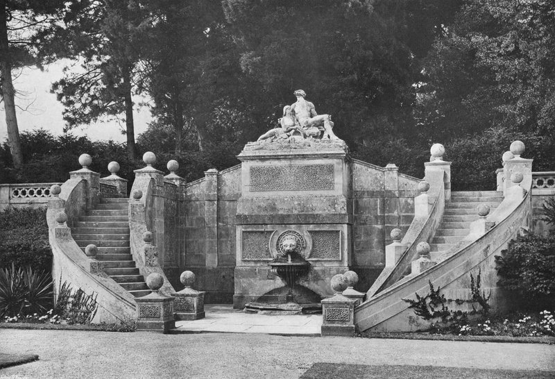 A fonte da escadaria de Netuno de Charles Latham