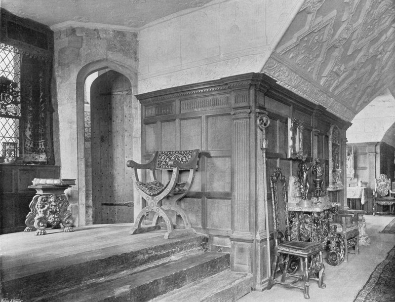 The Gallery Bay e Newel Stair de Charles Latham
