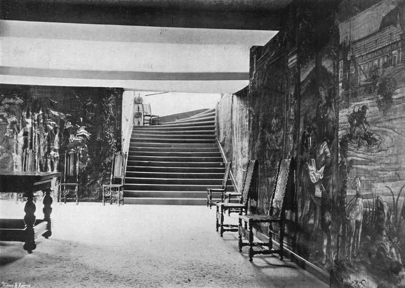 The Great Staircase de Charles Latham