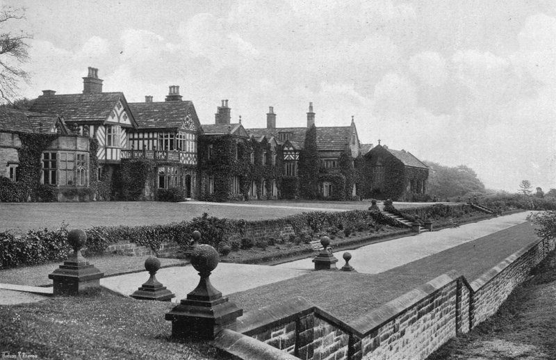 O Hall e os terraços de Charles Latham