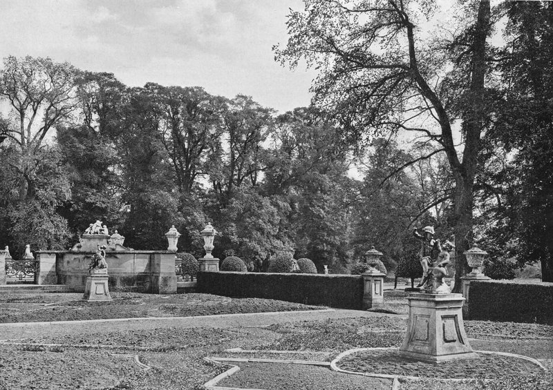 O jardim italiano de Charles Latham