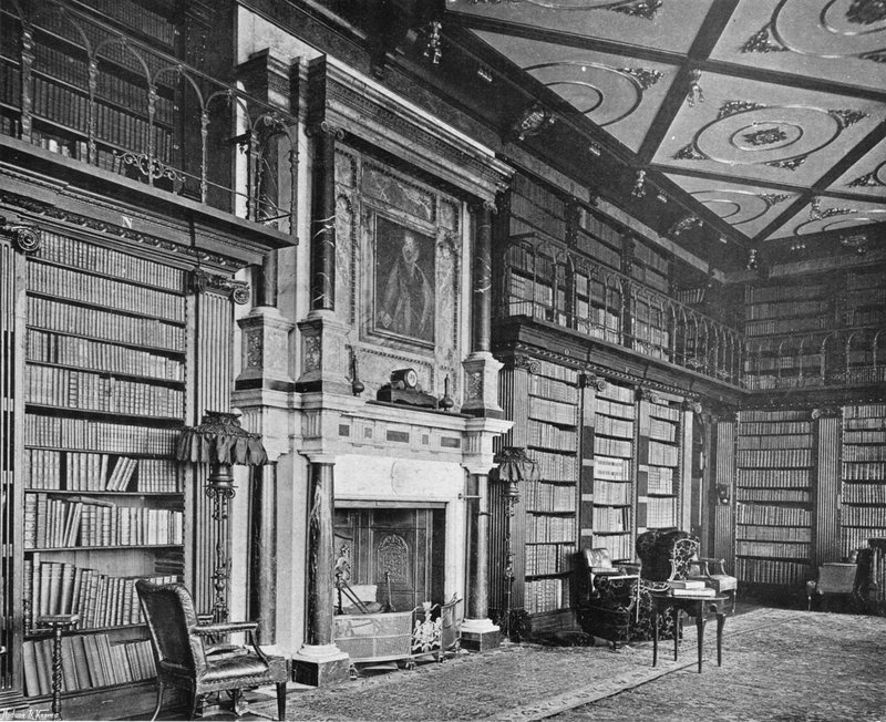A Biblioteca (foto a p/b) de Charles Latham