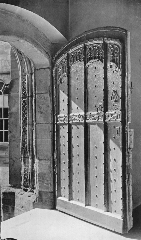A porta velha de Charles Latham