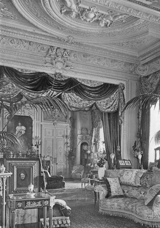 A sala principal de desenho de Charles Latham