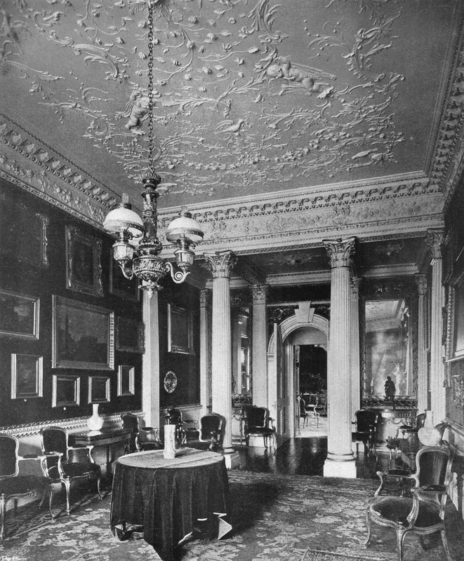 A Sala de Veludo (foto a p/b) de Charles Latham