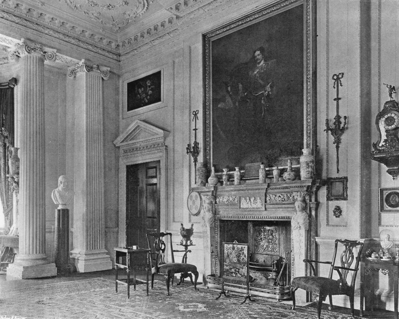 A sala de desenho branca de Charles Latham