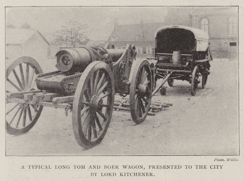 Um típico Long Tom e Boer Wagon, apresentado à cidade por Lord Kitchener de English Photographer