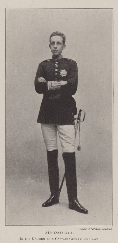 Alfonso XIII, no uniforme de um capitão-geral da Espanha de English Photographer