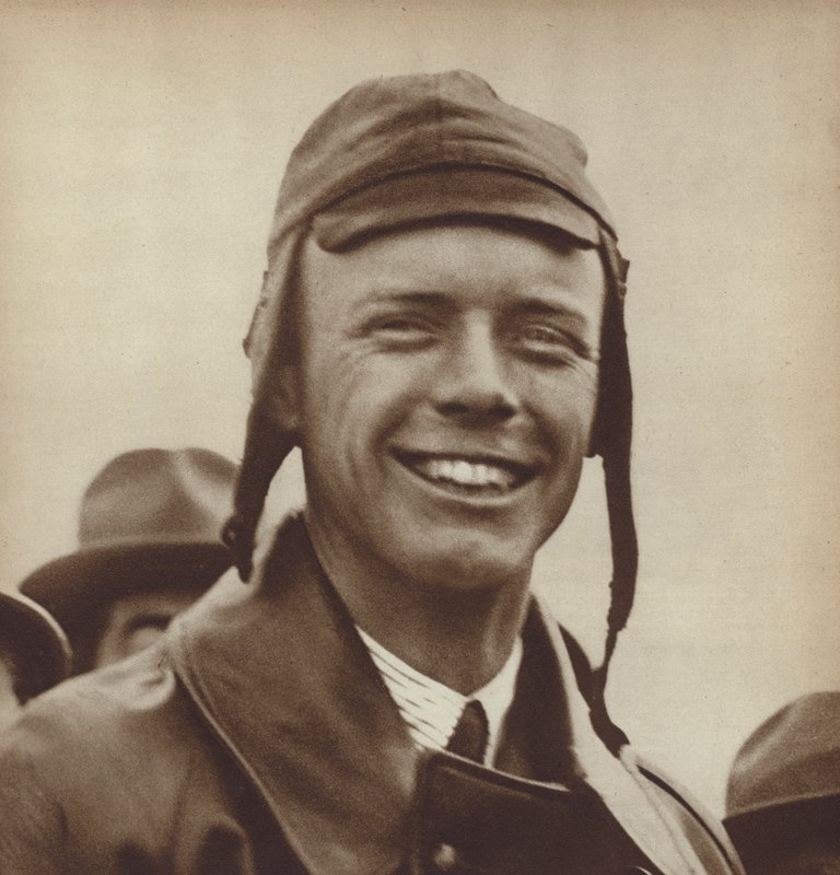 O aviador americano Charles Lindbergh, o primeiro homem a atravessar o Atlântico a solo de English Photographer