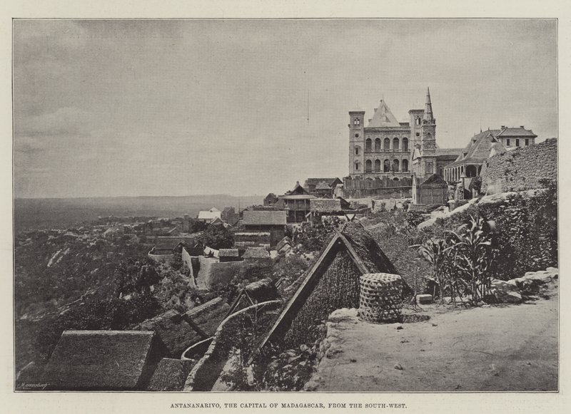 Antananarivo, a capital de Madagascar, do sudoeste de English Photographer