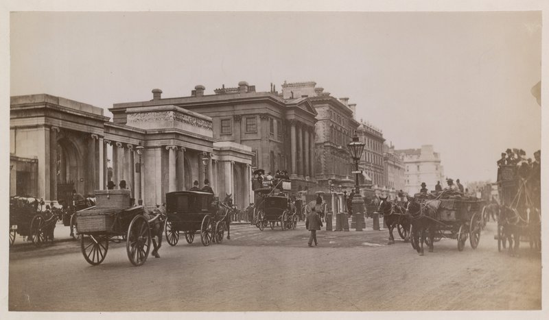 Casa Apsley, Hyde Park Corner, Londres de English Photographer