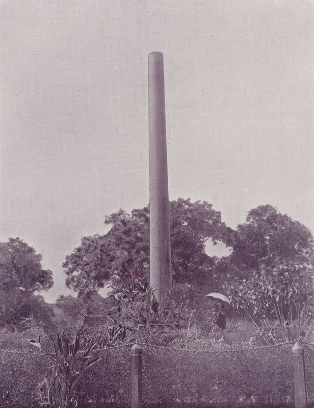 Coluna de Asokas, Allahabad de English Photographer