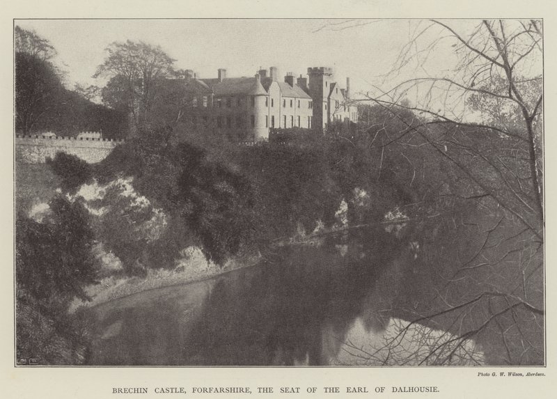Castelo de Brechin, Forfarshire, a sede do conde de Dalhousie de English Photographer