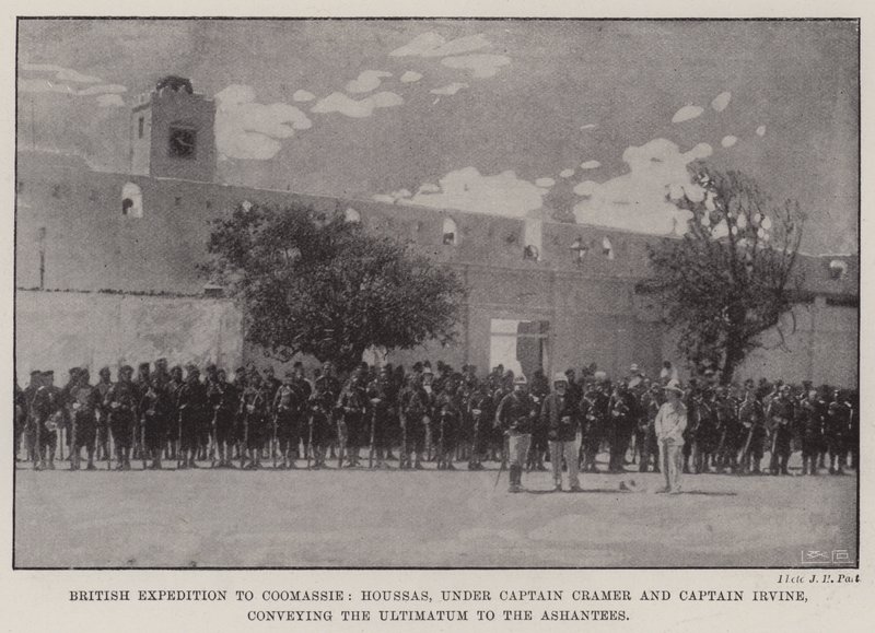 Expedição britânica a Coomassie, Houssas, sob o comando do Capitão Cramer e do Capitão Irvine, transmitindo o Ultimato aos Ashantees de English Photographer