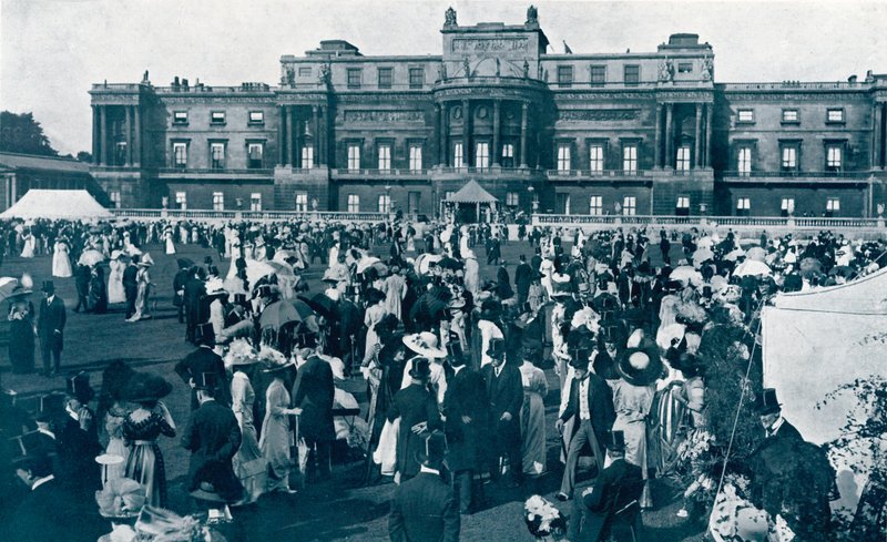 Festa do Jardim do Palácio de Buckingham, 1911 de English Photographer
