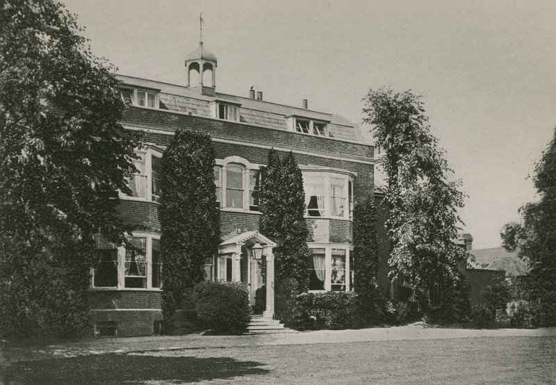 Charles Dickens House, Gadshill de English Photographer