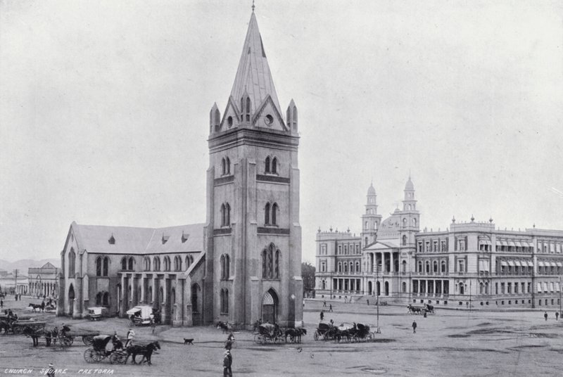 Praça da Igreja, Pretória (foto a p/b) de English Photographer