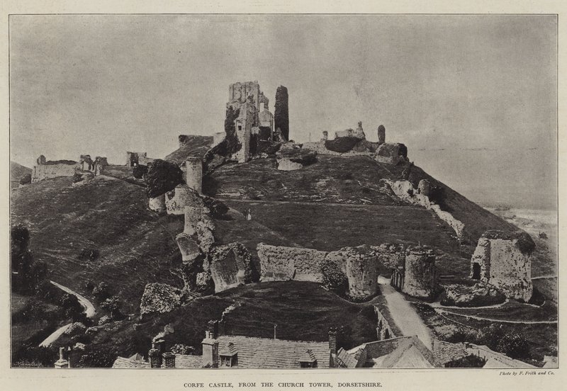 Castelo de Corfe, da torre da igreja, Dorsetshire de English Photographer