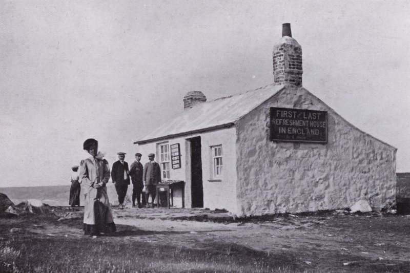 Cornwall: Primeira e última casa, Land