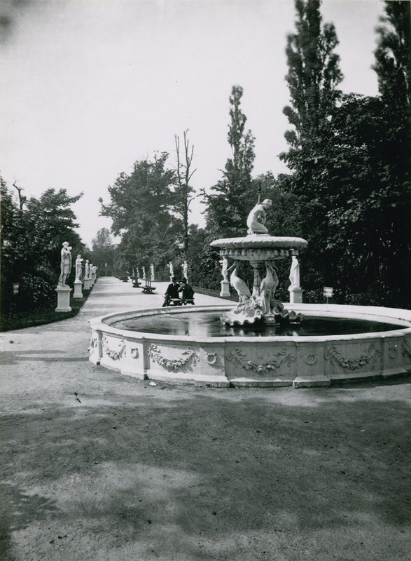 Cremorne Gardens, London: Passeio italiano de English Photographer