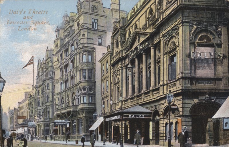 Teatro Dalys, Leicester Square, Londres (foto colorida) de English Photographer