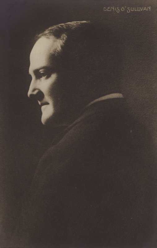 Denis OSullivan, cantor de ópera irlandesa de English Photographer