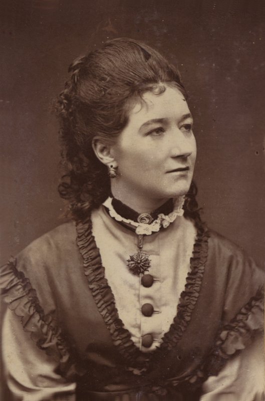 Ermstone de English Photographer