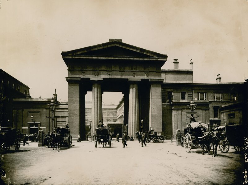 Estação Euston, 1890 de English Photographer