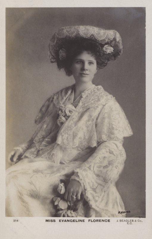 Evangeline Florence, soprano britânica nascida nos EUA de English Photographer