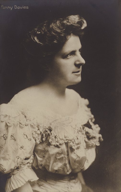 Fanny Davies, pianista britânica de English Photographer