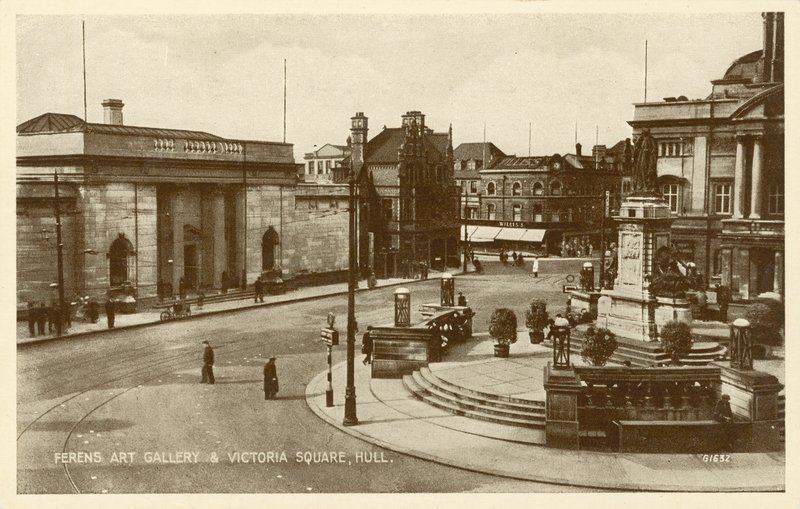 Ferens Art Gallery, Victoria Square, Hull (foto a p/b) de English Photographer
