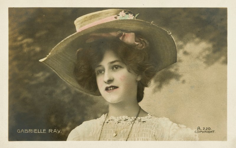 Gabrielle Ray, atriz de teatro inglesa (fotografia colorida) de English Photographer