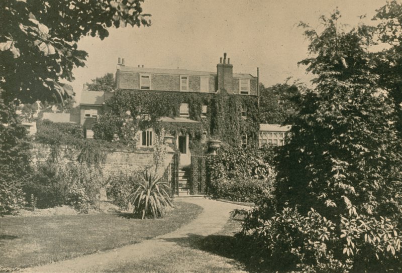 Lugar do monte de Gad, nr Rochester, do jardim na parte traseira, residência de Charles Dickens, 1857-70 de English Photographer