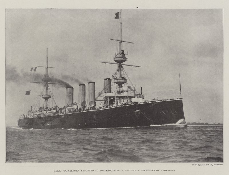 HMS Powerful retornou a Portsmouth com os Defensores Navais de Ladysmith de English Photographer