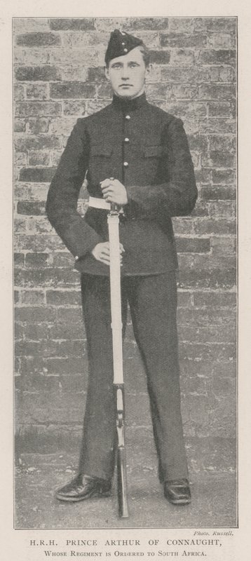 Sua Alteza Real Príncipe Arthur de Connaught, cujo Regimento é ordenado à África do Sul de English Photographer