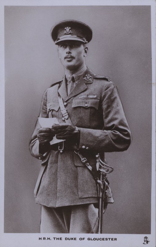 HRH O Duque de Gloucester (foto a p/b) de English Photographer